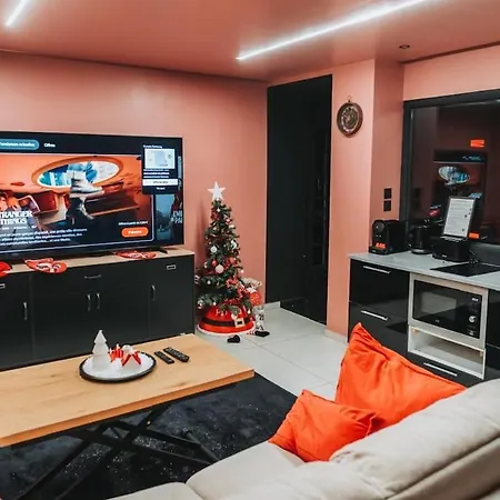 Luxury Private Jacuzzi Lyon Apartment Villeurbanne